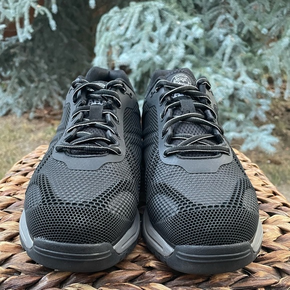 NEW Brahma Kamden Steel Toe Work Sneaker Shoes. Men’s size 7 - Women size 8.5 - Picture 4 of 10